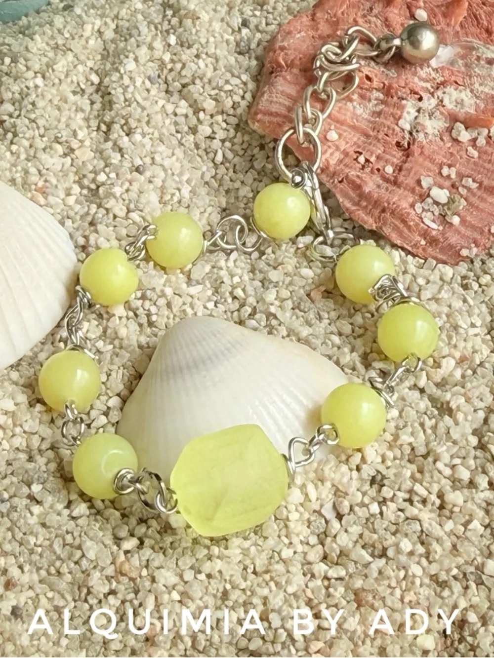 Pale Yellow JADE Beaded Bracelet with Faceted HEXAGON Center Bead